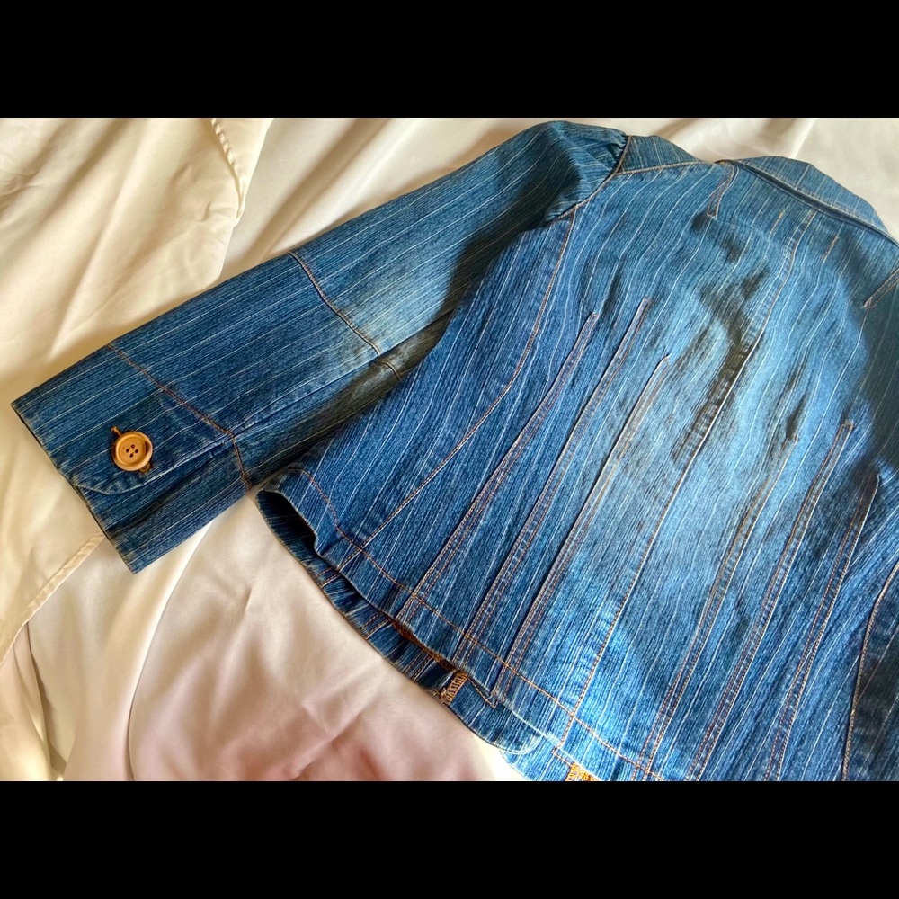 Jean jacket - Picture 11 of 15